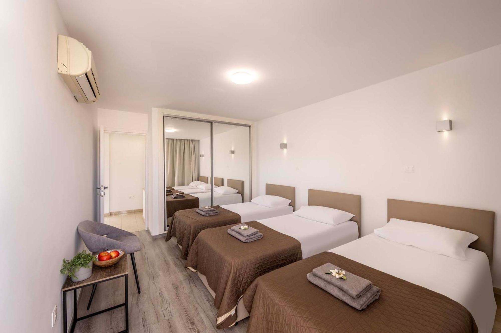 Azure Luxury Pool Villa Protaras Esterno foto